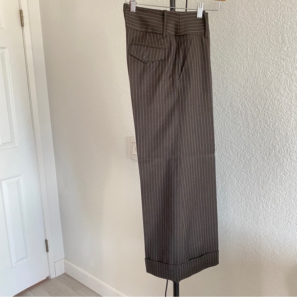 Bcbg maxazria brown pinstripe short sleeve jacket, wide leg pants set - Picture 15 of 15